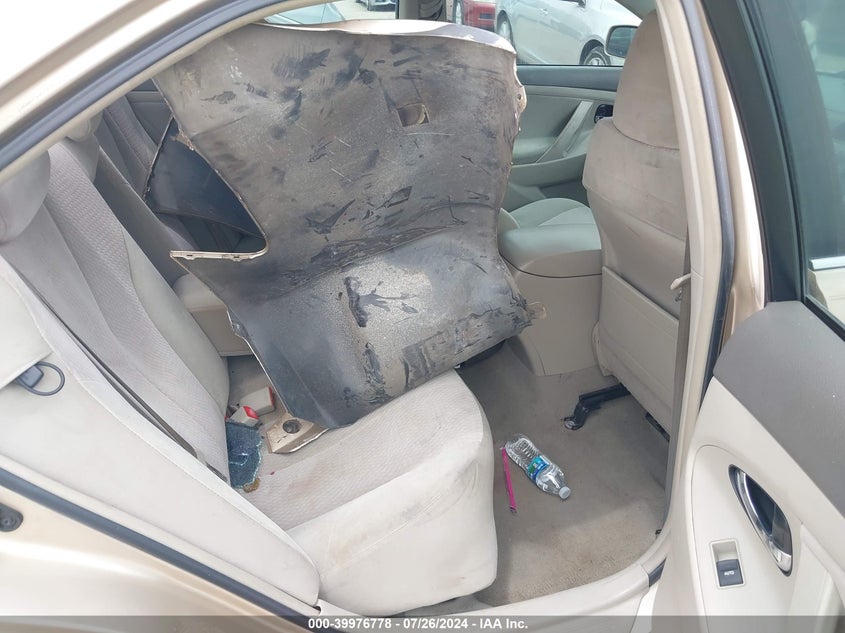 2010 Toyota Camry VIN: 4T1BF3EK7AU511469 Lot: 39976778