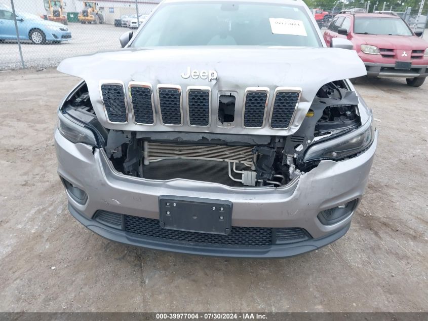 2019 Jeep Cherokee Latitude VIN: 1C4PJLCB1KD323883 Lot: 39977004