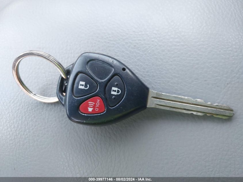 2008 Toyota Rav4 Base V6 VIN: JTMBK35V685070688 Lot: 39977146