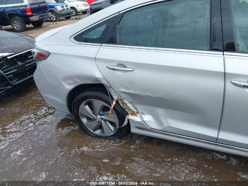 2016 Hyundai Sonata Hybrid Limited VIN: KMHE34L19GA024841 Lot: 39977194