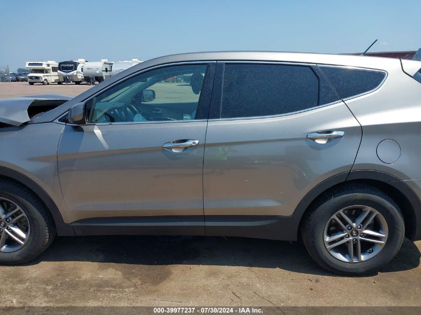 2018 Hyundai Santa Fe Sport 2.4L VIN: 5NMZTDLB0JH094725 Lot: 39977237