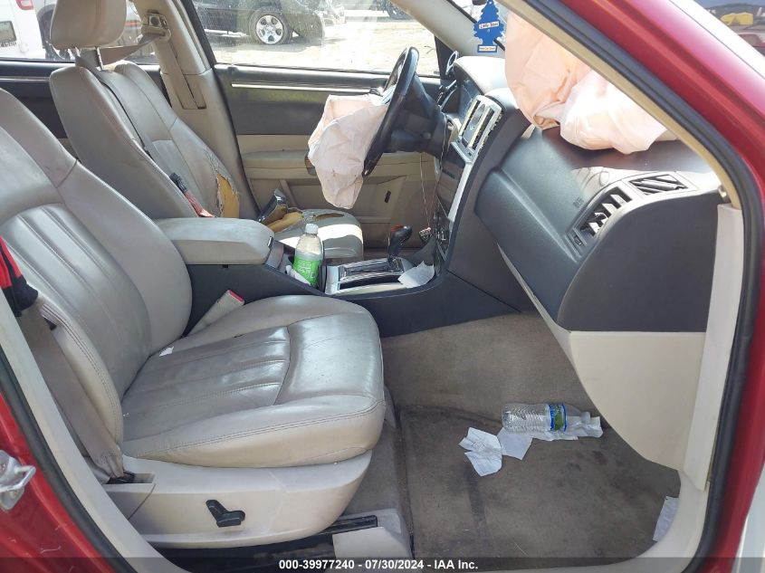 2007 Chrysler 300C VIN: 2C3KA63H47H683812 Lot: 39977240