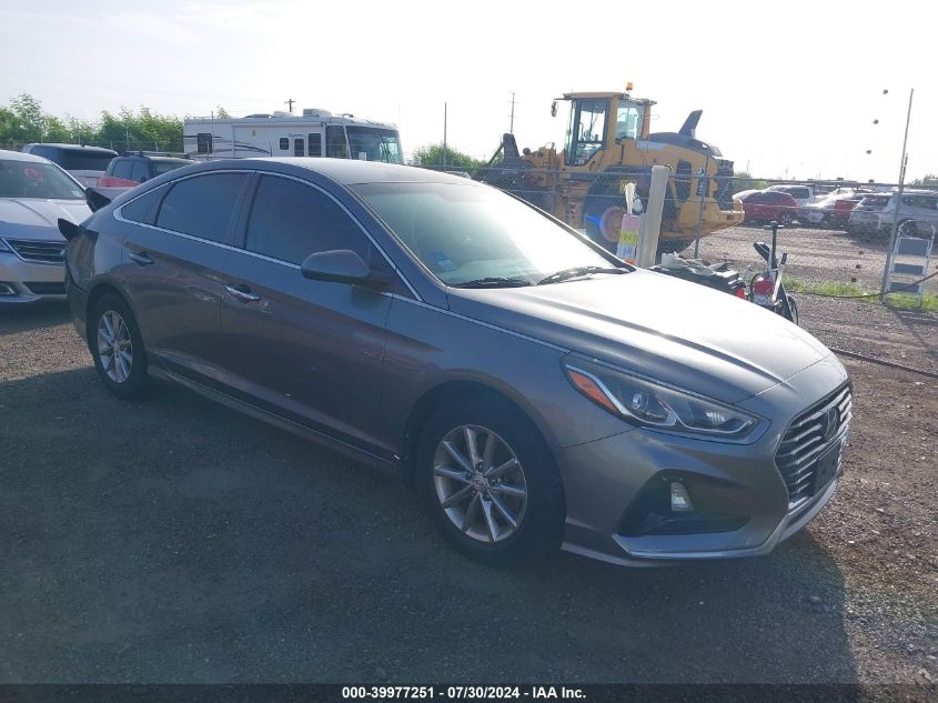 5NPE24AF6KH743956 2019 HYUNDAI SONATA - Image 1