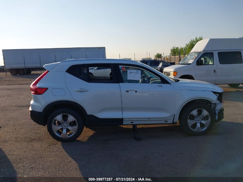 2021 Volvo Xc40 T5 Momentum VIN: YV4162UK1M2600236 Lot: 39977257