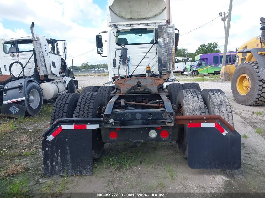 2011 International 8000 8600 VIN: 1HSHXSHR0BJ324843 Lot: 39977300