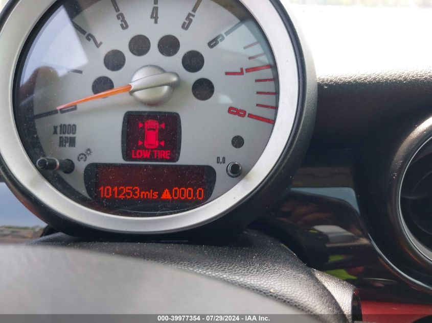 2010 Mini Cooper S VIN: WMWMF7C59ATZ34641 Lot: 39977354