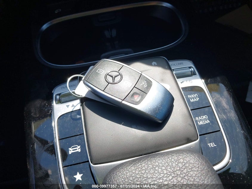 2020 MERCEDES-BENZ A 220 - W1K3G4EB6LJ216949