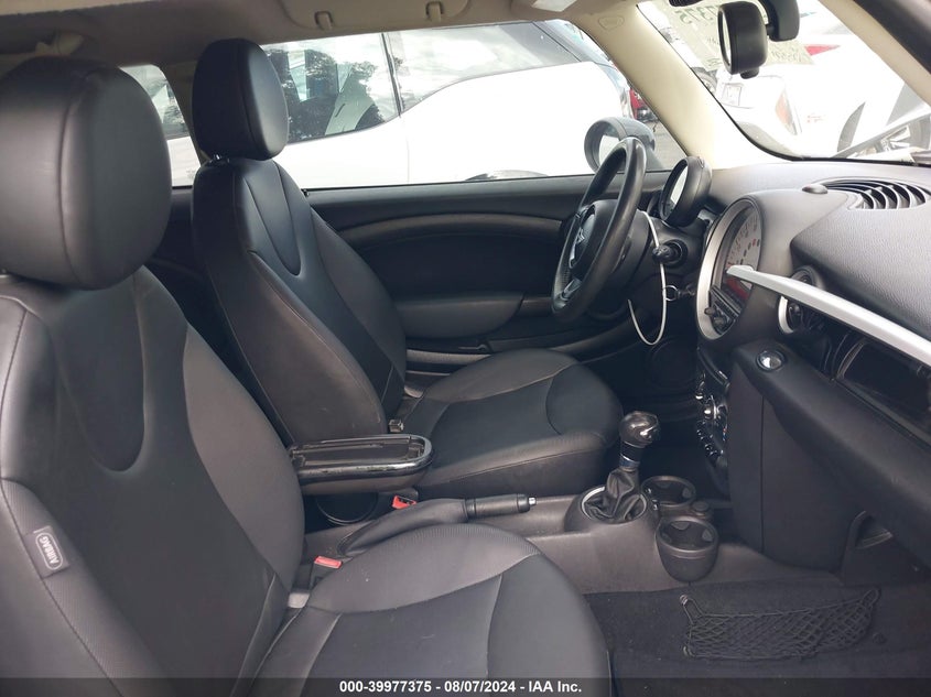 2013 MINI HARDTOP COOPER - WMWSU3C56DT685452