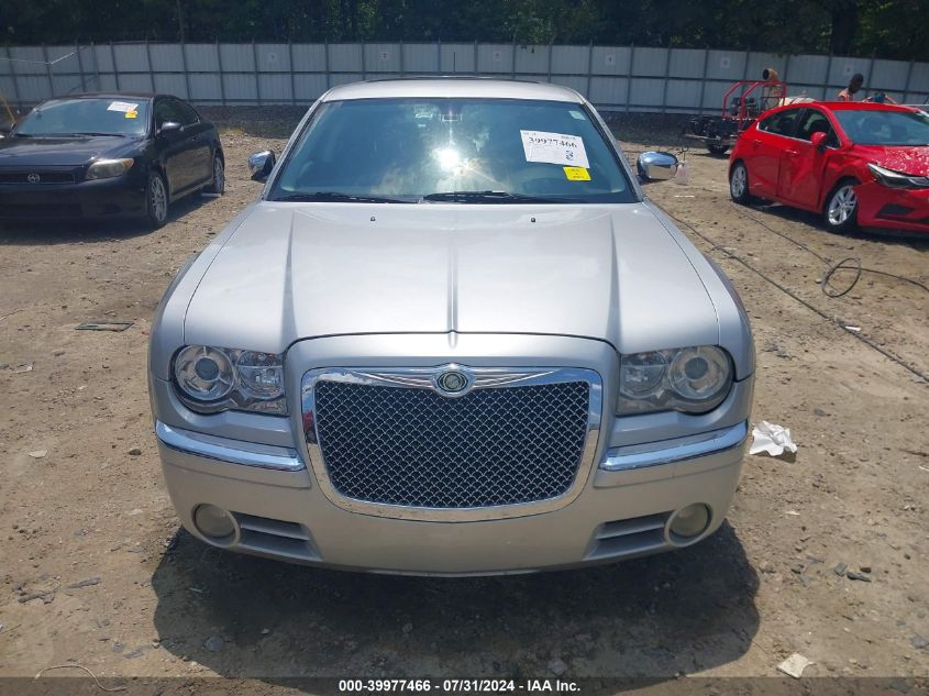 2008 Chrysler 300C Hemi VIN: 2C3LA63H68H173130 Lot: 39977466