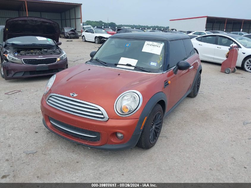 2011 Mini Cooper VIN: WMWSU3C50BT252447 Lot: 39977617