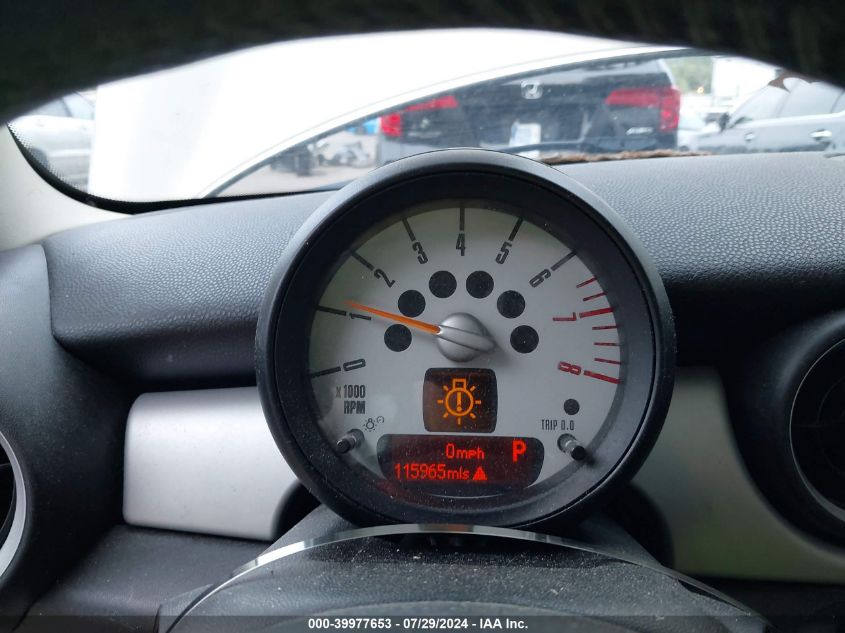 2013 Mini Cooper VIN: WMWSU3C53DT692486 Lot: 39977653