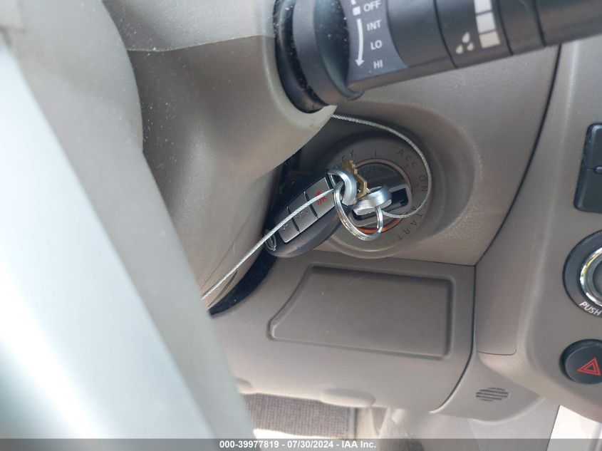 2011 Nissan Pathfinder S/Le/Se VIN: 5N1AR1NN8BC635887 Lot: 39977819