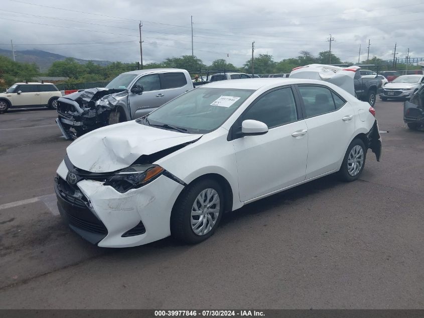 5YFBURHE7JP774044 2018 TOYOTA COROLLA - Image 2