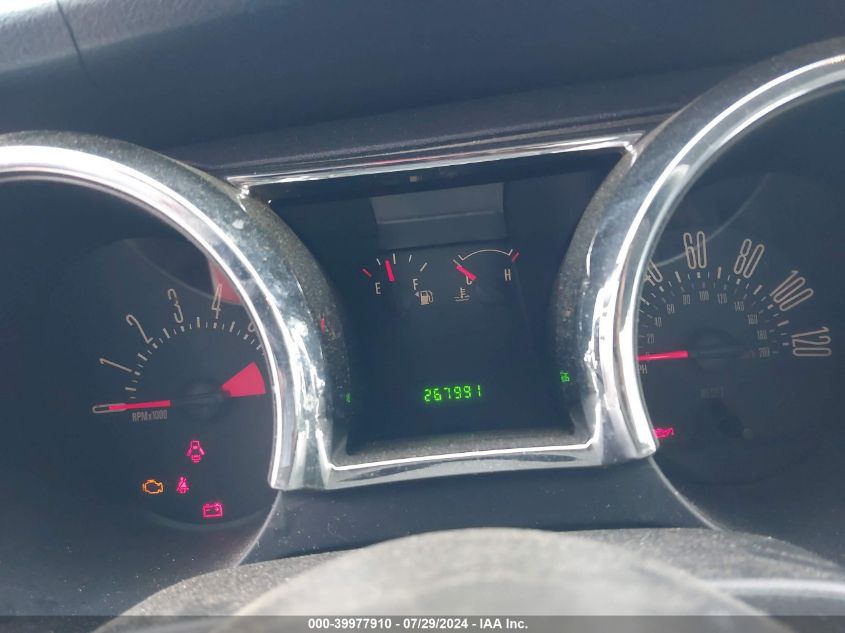 2007 Ford Mustang V6 Deluxe/V6 Premium VIN: 1ZVFT80N975224227 Lot: 39977910