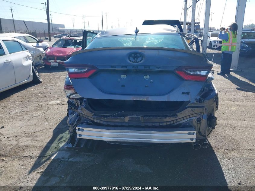 4T1G11AK7RU910327 2024 TOYOTA CAMRY - Image 17