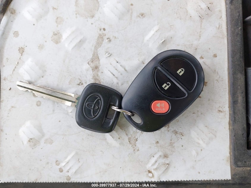 2009 Toyota Sienna Ce VIN: 5TDZK23C49S238379 Lot: 39977937