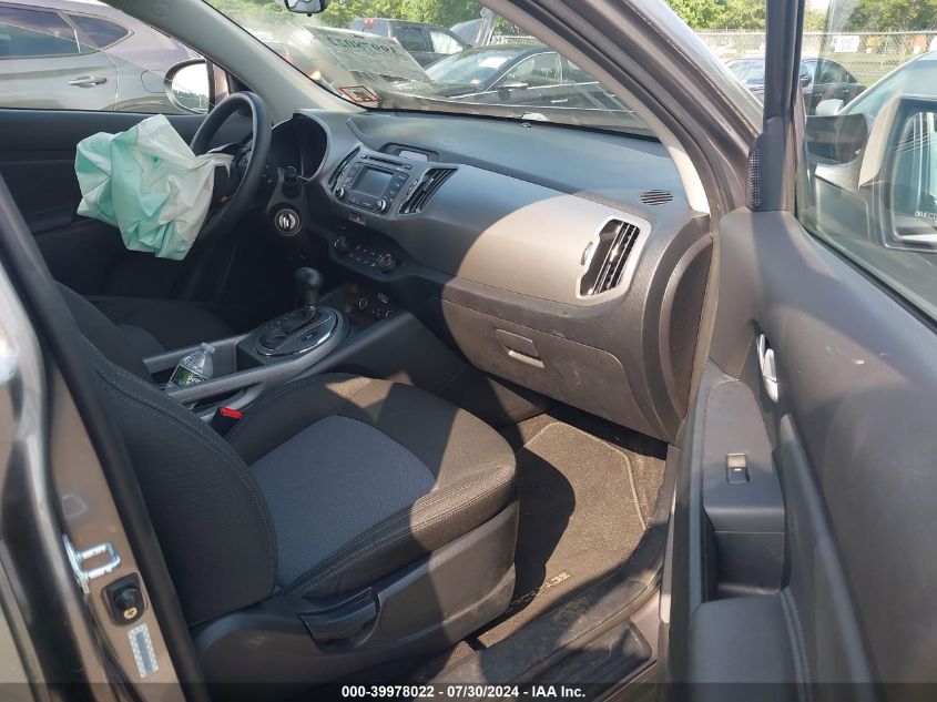 KNDPBCAC1F7670417 2015 Kia Sportage Lx