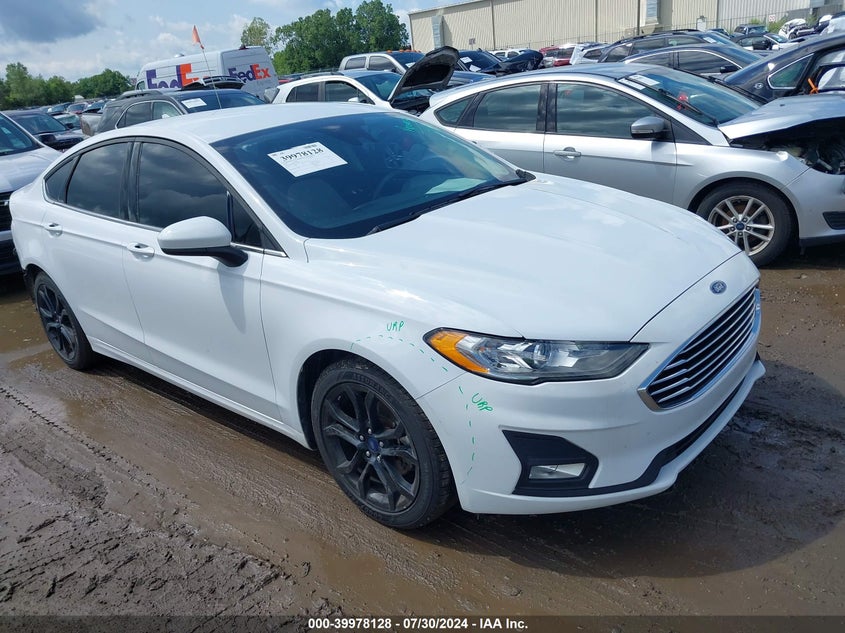 FORD FUSION SE 2020