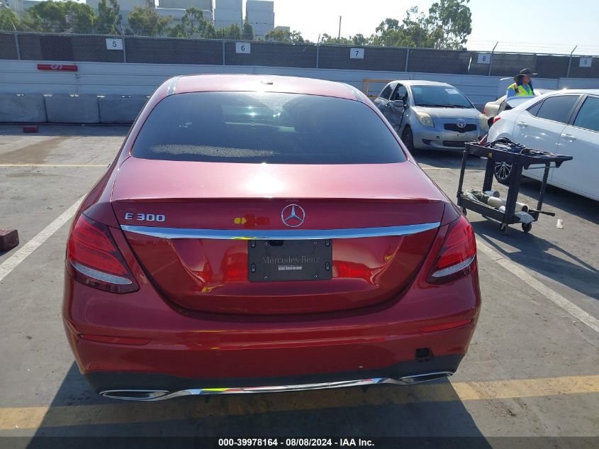 2019 Mercedes-Benz E 300 300 VIN: WDDZF4JB8KA570327 Lot: 39978164