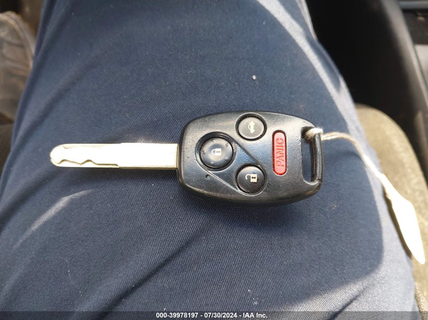 2009 Honda Accord Ex VIN: 1HGCP26719A197388 Lot: 39978197