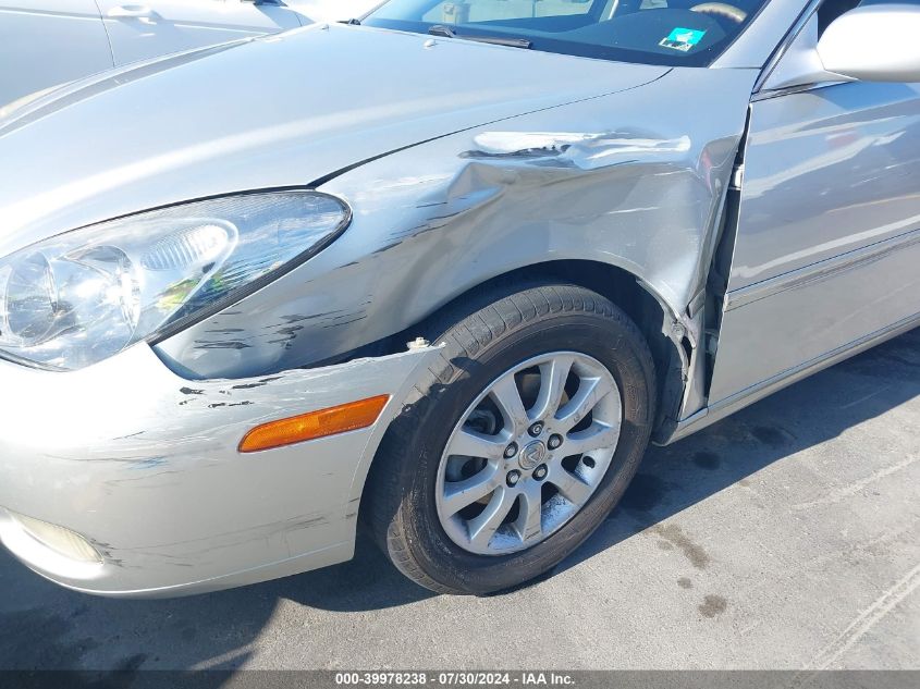 2002 Lexus Es 300 300 VIN: JTHBF30G820066920 Lot: 39978238