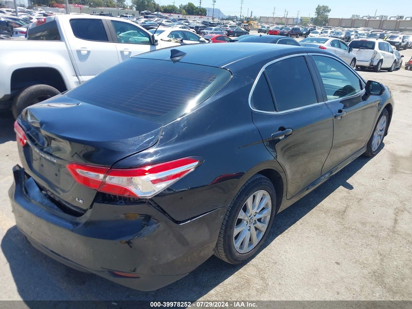 2019 TOYOTA CAMRY LE - 4T1B11HK7KU719495