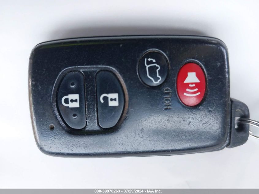 2013 Toyota Highlander Hybrid Limited V6 VIN: JTEDC3EH9D2012498 Lot: 39978263