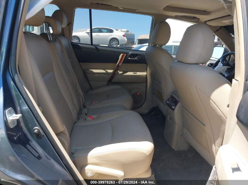 2013 Toyota Highlander Hybrid Limited V6 VIN: JTEDC3EH9D2012498 Lot: 39978263