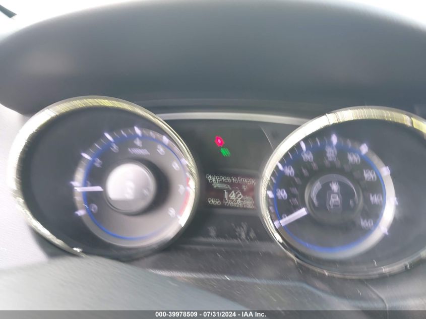 2013 Hyundai Sonata Se/Limited VIN: 5NPEC4AC1DH668086 Lot: 39978509