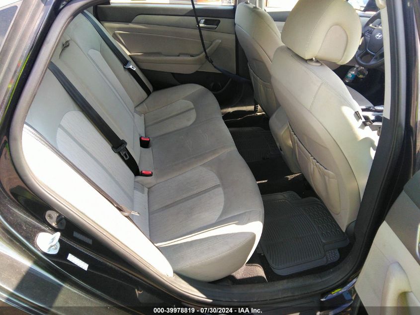 2016 Hyundai Sonata Hybrid Se VIN: KMHE24L18GA036076 Lot: 39978819