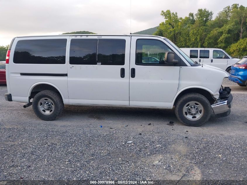 2017 Chevrolet Express 3500 Lt VIN: 1GAZGMFG9H1221447 Lot: 39978966