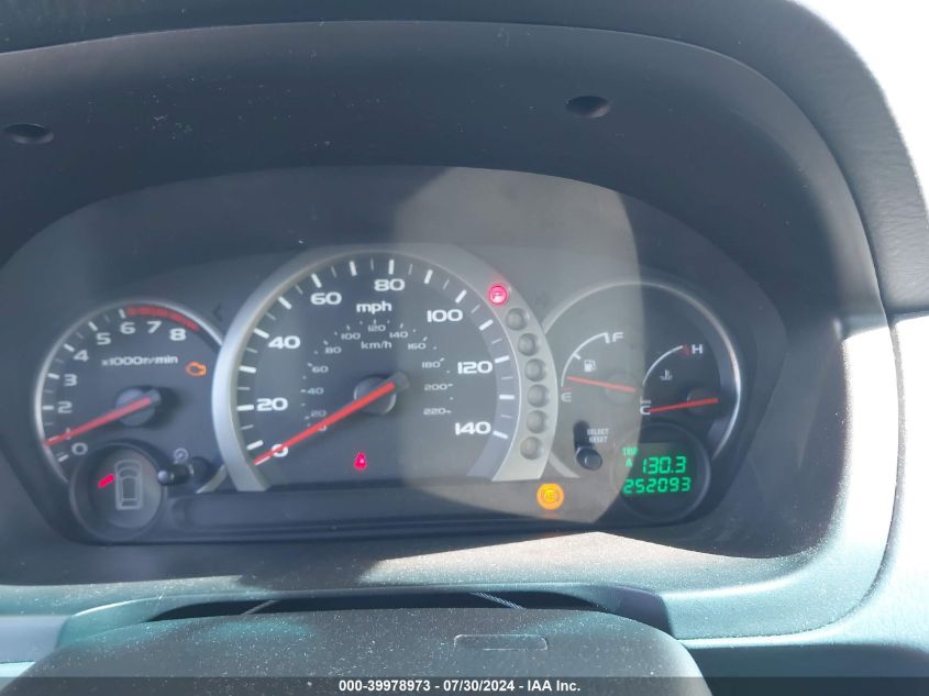 2004 Honda Pilot Lx VIN: 2HKYF181X4H600988 Lot: 39978973