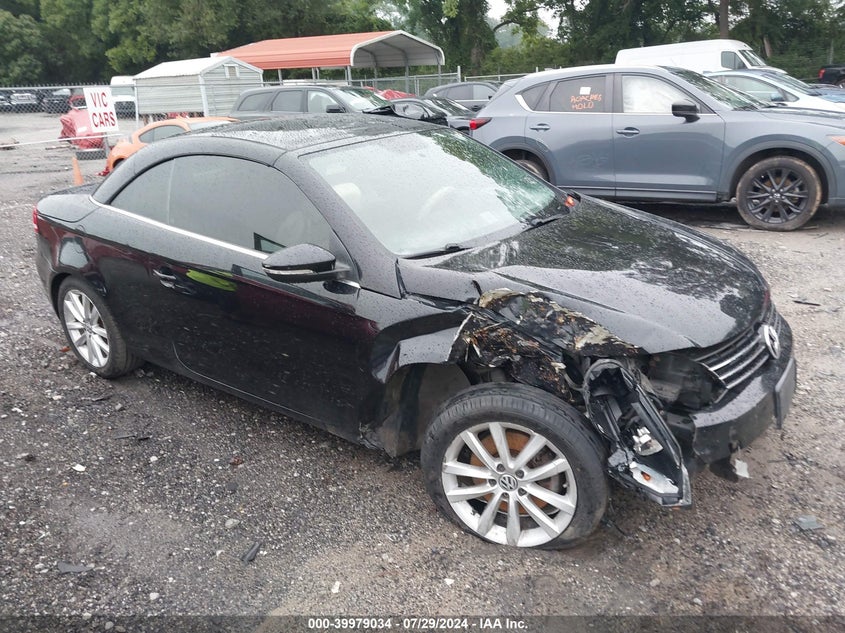 2013 VOLKSWAGEN EOS KOMFORT/SPORT - WVWBW8AH4DV001137