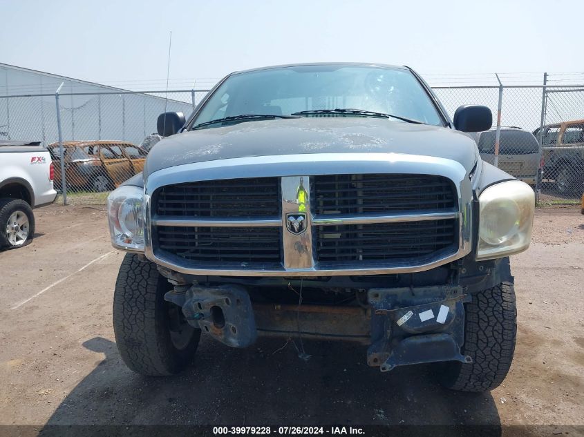 2007 Dodge Ram 1500 Slt/Trx4 Off Road/Sport VIN: 1D7HU18207S203056 Lot: 39979228