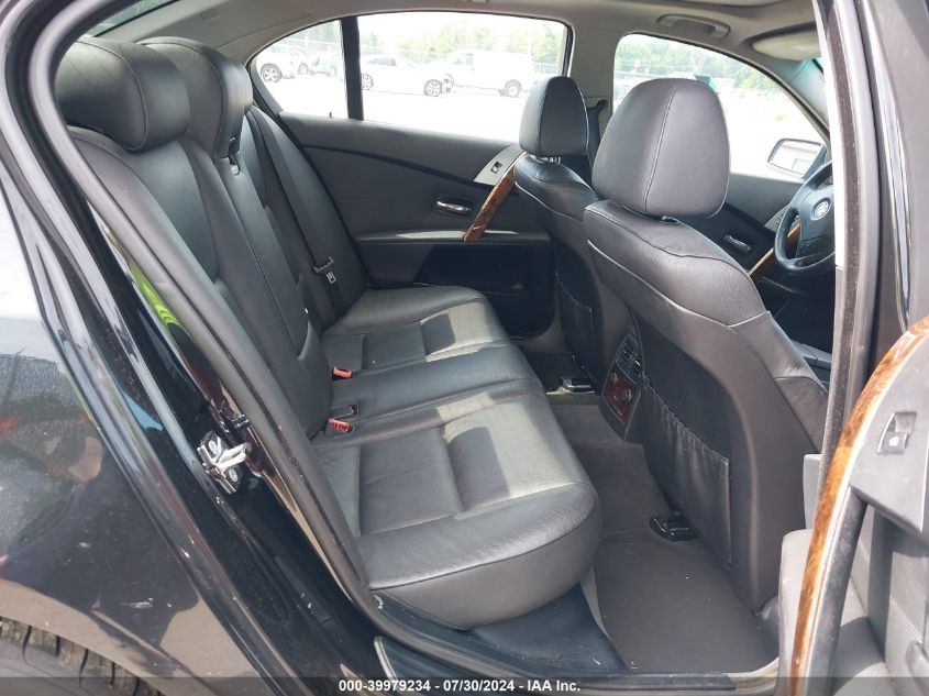 2007 BMW 525Xi VIN: WBANF33577CW69904 Lot: 39979234