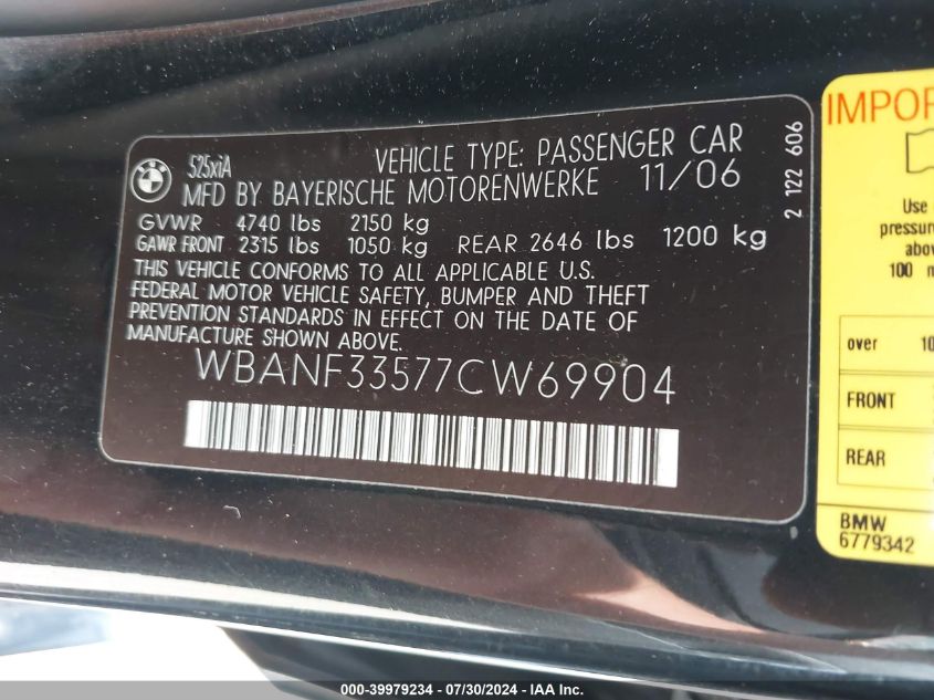 2007 BMW 525Xi VIN: WBANF33577CW69904 Lot: 39979234