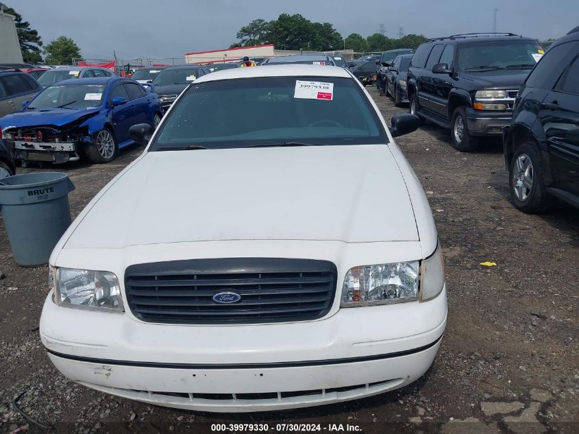 1999 Ford Crown Victoria Police Interceptor VIN: 2FAFP71W2XX198227 Lot: 39979330