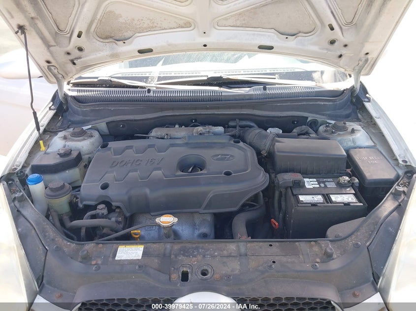 2008 Hyundai Accent Se VIN: KMHCN36C98U076673 Lot: 39979425