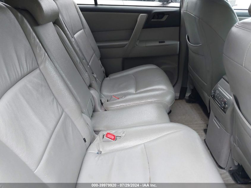 2011 Toyota Highlander Base V6 VIN: 5TDBK3EH0BS084288 Lot: 39979920