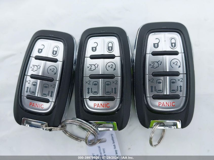 2018 CHRYSLER PACIFICA HYBRID LIMITED - 2C4RC1N73JR116228