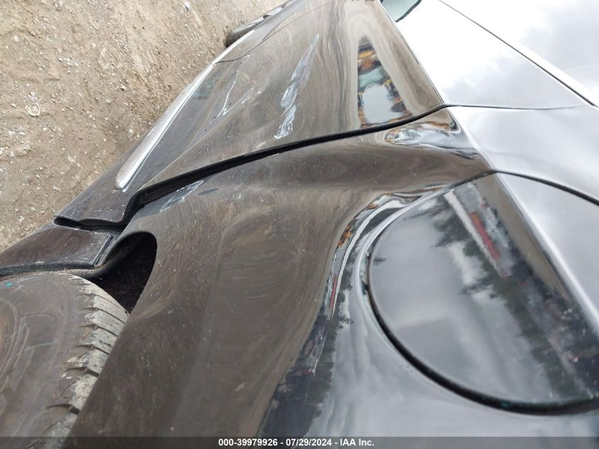 2018 CHRYSLER PACIFICA HYBRID LIMITED - 2C4RC1N73JR116228