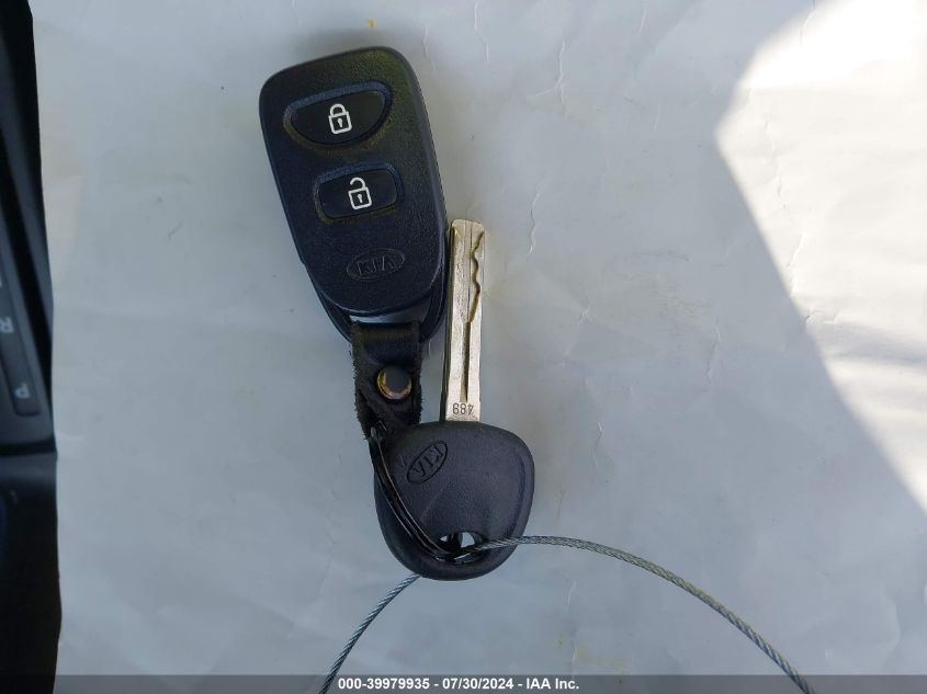 2012 Kia Sorento Lx VIN: 5XYKT3A63CG307777 Lot: 39979935