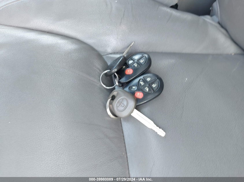 2007 Toyota Sienna Xle VIN: 5TDBK22C57S007362 Lot: 39980089