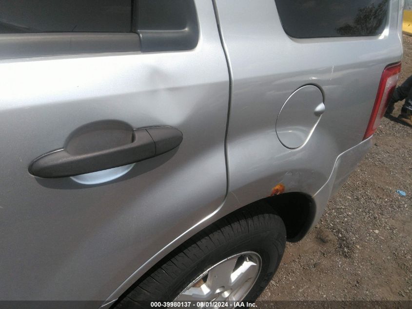 2011 Ford Escape Xlt VIN: 1FMCU9D74BKC58814 Lot: 39980137