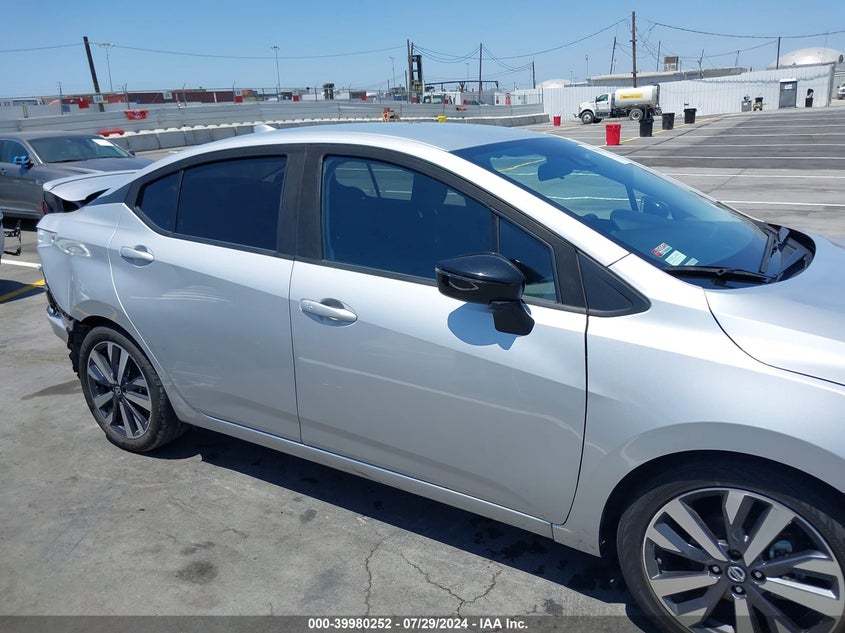 2020 Nissan Versa Sr Xtronic Cvt VIN: 3N1CN8FVXLL813114 Lot: 39980252