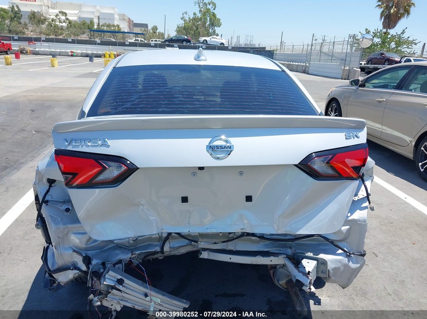 2020 Nissan Versa Sr Xtronic Cvt VIN: 3N1CN8FVXLL813114 Lot: 39980252
