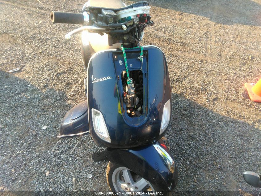 ZAPM688F7C5001272 2012 Vespa Lx 150Ie