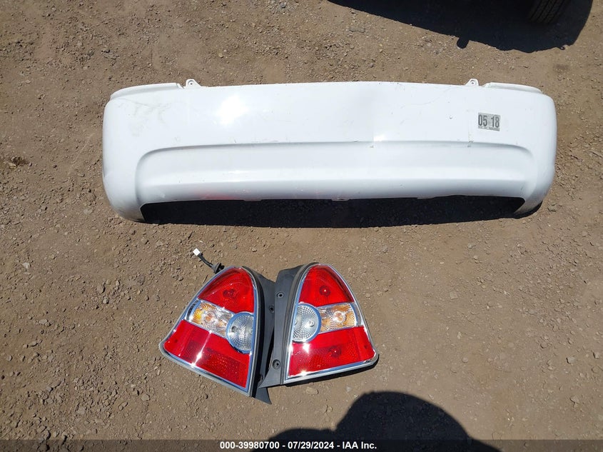 2011 Hyundai Accent Gl VIN: KMHCM3AC9BU200619 Lot: 39980700