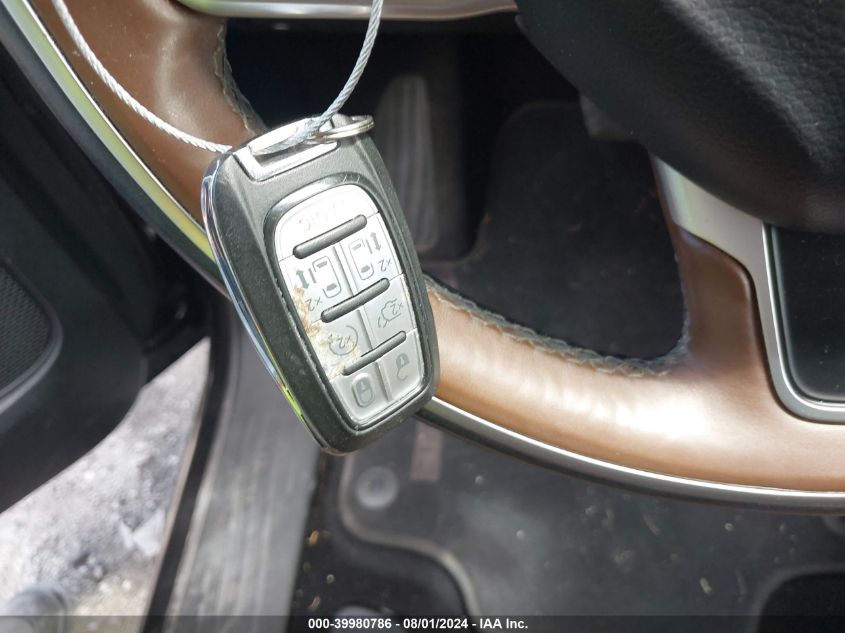 2017 CHRYSLER PACIFICA LIMITED - 2C4RC1GG0HR835766