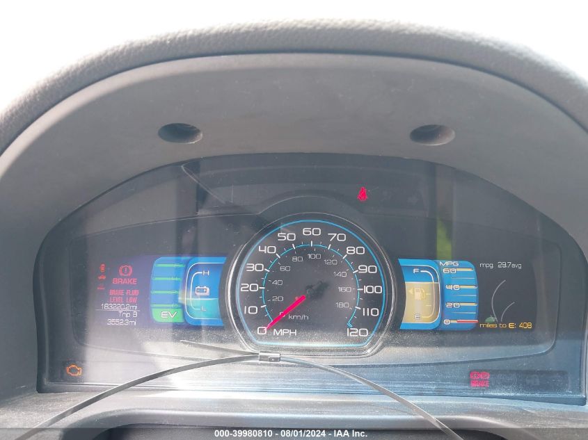 2010 Ford Fusion Hybrid Hybrid VIN: 3FADP0L32AR225403 Lot: 39980810